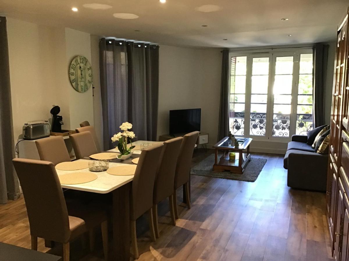 Magnifique T4 Avec Terrasse A Saint-Nectaire - 8 Pers公寓 外观 照片
